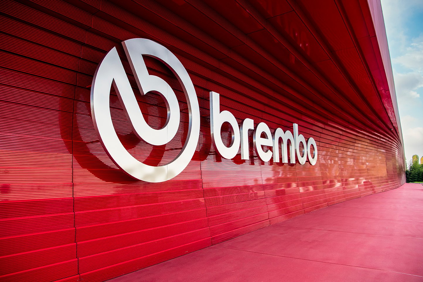 Brembo y Öhlins: Una Alianza que Revolucionará el Mundo de las Suspensiones