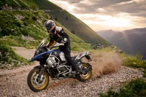 Ficha Técnica BMW Motorrad R 1250 GS Adventure: Dominando Todos los Terrenos