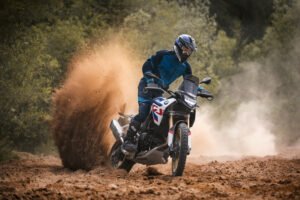 Ficha Técnica BMW Motorrad F 900 GS: La Aventura Redefinida