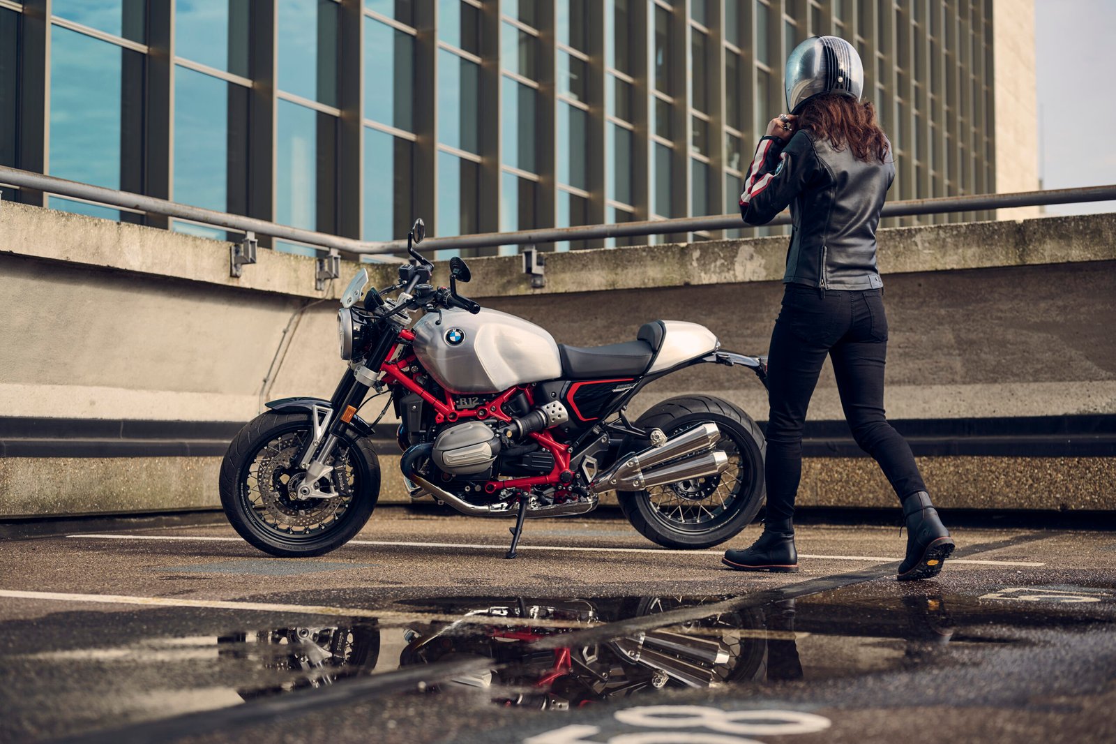 Ficha Técnica BMW Motorrad R 12 NineT: La Roadster Heritage Redefinida