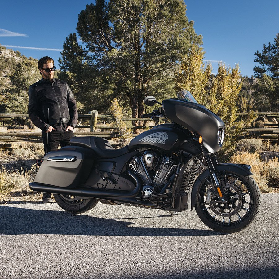 Indian Chieftain PowerPlus 2025, ficha técnica Chieftain PowerPlus, motocicleta touring Indian, precio Indian Chieftain México, especificaciones PowerPlus 108, comparativa Indian vs Harley-Davidson, tecnología RideCommand, torque Indian Chieftain, cruiser americana 2025, Indian Motorcycles México.