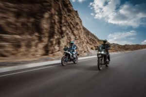 CFMOTO 800 MT-X 2025, ficha técnica 800MT-X, moto aventura CFMOTO, specs CFMOTO 800MT-X, comparación KTM Adventure, conectividad TFT moto aventurera, IMU Bosch en moto, precio CFMOTO 800MT-X MXN, super aventura asequible, modoadventure 800.