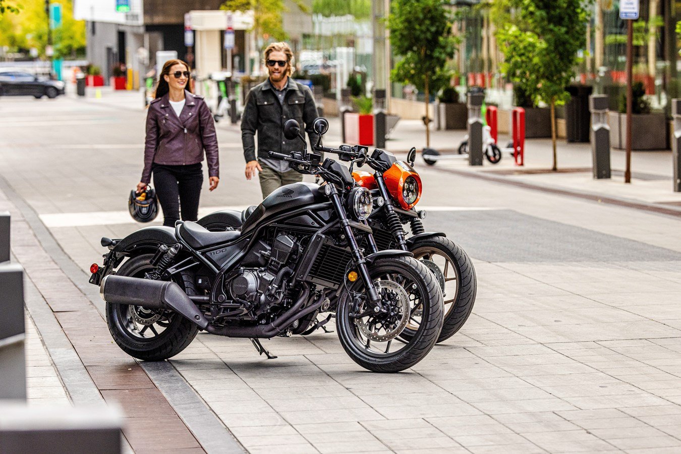 Honda CMX1100 Rebel, cruiser Honda 2025, ficha técnica Rebel 1100, motor V‑Twin 1083, comparativa Nightster vs Rebel, moda custom moderna, pantalla TFT Honda, DCT Rebel 1100, control de torque Rebel, Rebel SE edición especial.