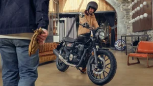 Honda GB350S 2025, ficha técnica GB350S, moto retro económica, monocilíndrica aire Honda, control de tracción GB350S, comparativa GB350S vs Hunter 350, maxi 350cc eficiente, Gb350s características, moto urbana retro, moto clásica moderna.