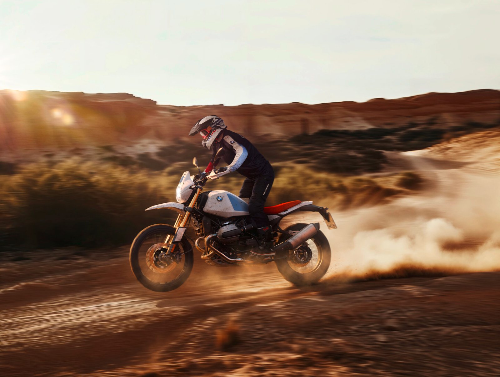 BMW Motorrad R 12 G/S 2025: Renace el espíritu Heritage Enduro