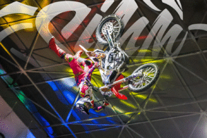 SIMM 2025 CDMX, Salón de la Moto Expo Santa Fe, pruebas de manejo motos 2025, freestyle moto acrobacias, custom quest concurso motos, moto voladora México, test rides eléctricas SIMM, rodada Pasión por la Seguridad, pasarela Biker Street Wear, expos IMMN marcas motos CDMX