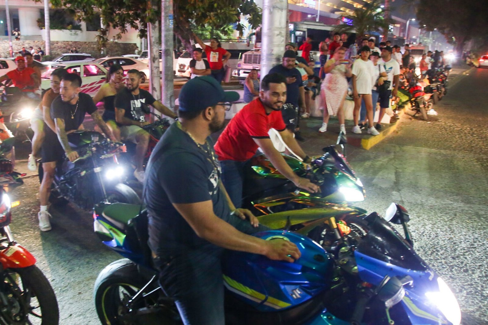 Acamoto 2025 Acapulco operativo, accidentes Acamoto Guerrero, motos decomisadas AcaMoto, infracciones motociclistas Acapulco, muertos Acamoto 2025, seguridad vial evento motero, Guardia Nacional Acamoto, ocupación hotelera Acapulco motos, festival motoquero Acapulco, caos vial AcaMoto 2025
