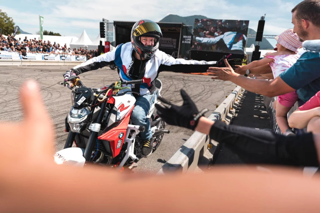 BMW Motorrad Days 2025, Garmisch-Partenkirchen 2025, test rides BMW Alpes, Motodrom BMW show, camping BMW Motorrad Days, BMW heritage area 2025, evento motociclistas BMW, exhibiciones motos BMW 2025, festival motero Alemán, lanzamiento BMW motos