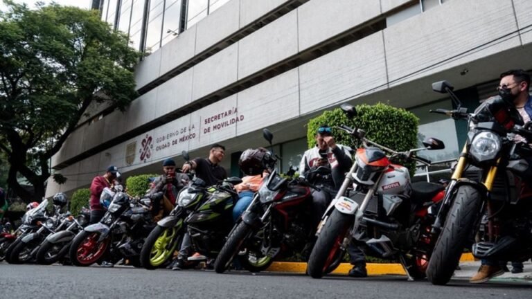 licencia de conducir tipo D México 2025, nuevos requisitos licencia motocicleta, examen práctico motociclistas 2025, licencia tipo A CDMX 2025, costo licencia moto 2025, curso obligatorio manejo motocicleta, reglas licencia permanente 2025, documentos para licencia de conducir, casco obligatorio prueba licencia, homologación licencias México 2025