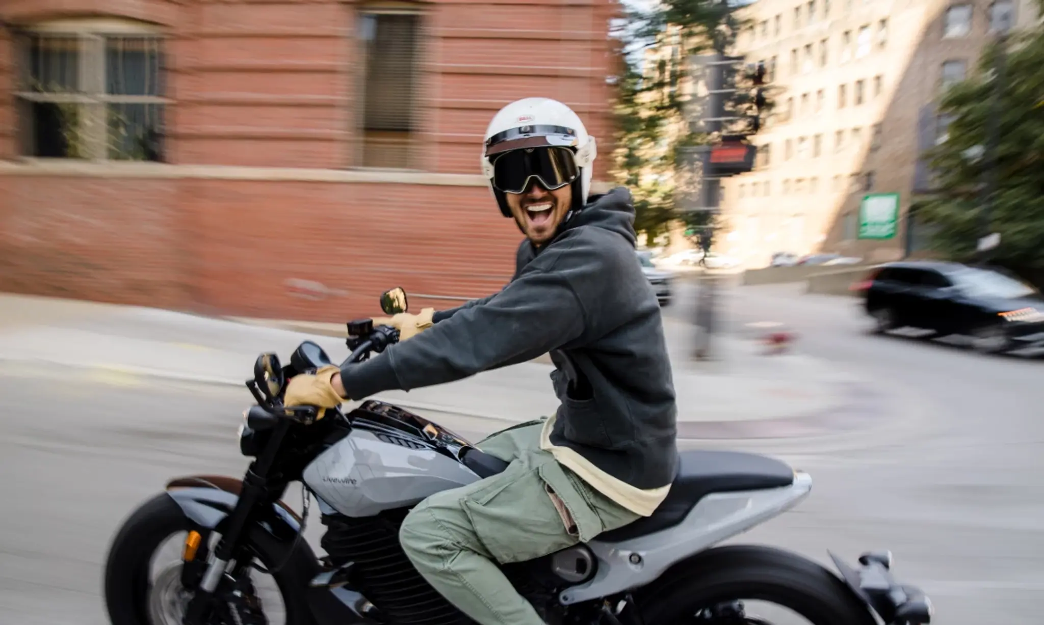 scooter eléctrico Harley 2026, LiveWire México lanzamiento, Harley-Davidson eléctrico precio, moto eléctrica urbana premium, scooter LiveWire especificaciones, movilidad eléctrica 2026 México, Harley scooter urbano, motos eléctricas con carga rápida, torque eléctrico scooter, LiveWire vs Zero vs NIU