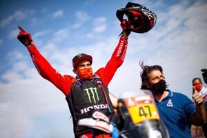 Kevin Benavides retiro 2025, Kevin Benavides deja las motos, Kevin Benavides Dakar 2021, Kevin Benavides Dakar 2023, hermanos Benavides rally raid, Kevin Benavides piloto coches, motociclismo Dakar Latinoamérica, Luciano Benavides KTM, retiro Kevin Benavides lesión, Dakar 2026 Argentina México