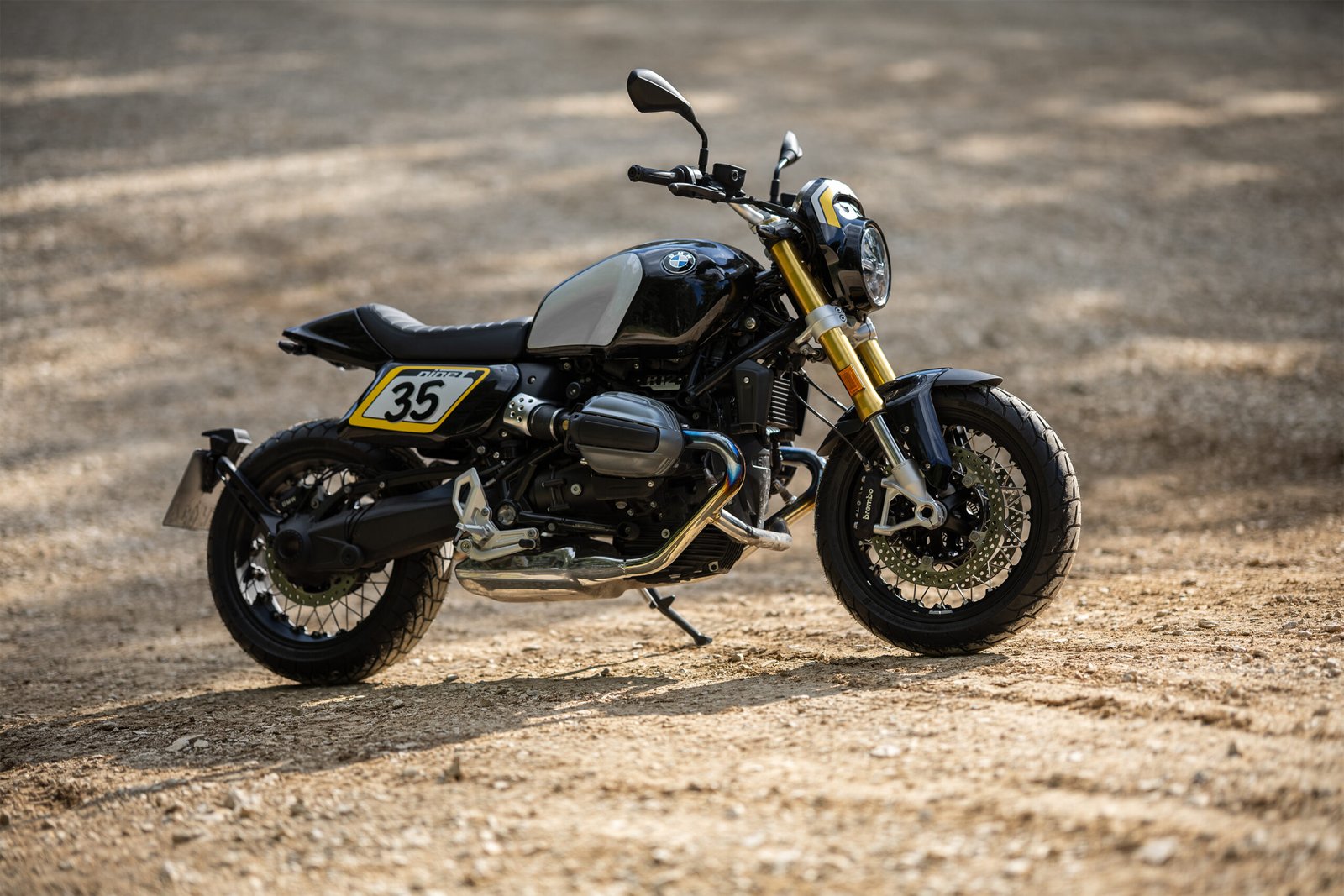 BMW Tracker package R12 nineT, R12 nineT personalización, BMW flat track kit, The Tracker BMW Motorrad, R12 nineT Tracker México, paquete Tracker homologado BMW, BMW custom R12 nineT, accesorios Tracker BMW, BMW roadster flat track, personalización extrema R12 nineT