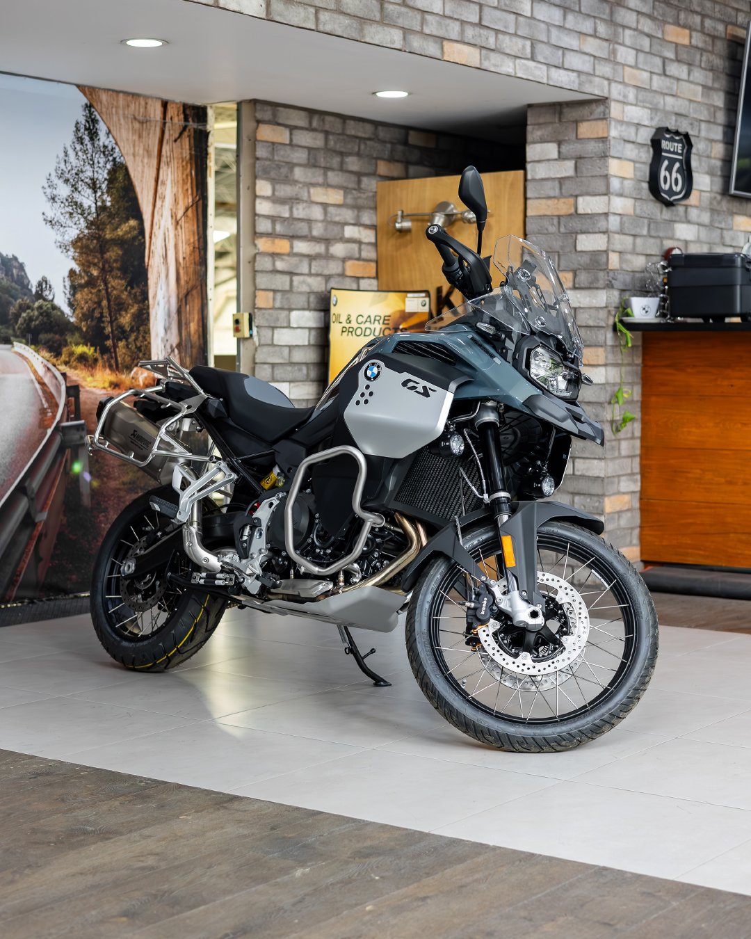 Motocicleta BMW Motorrad G 310 R