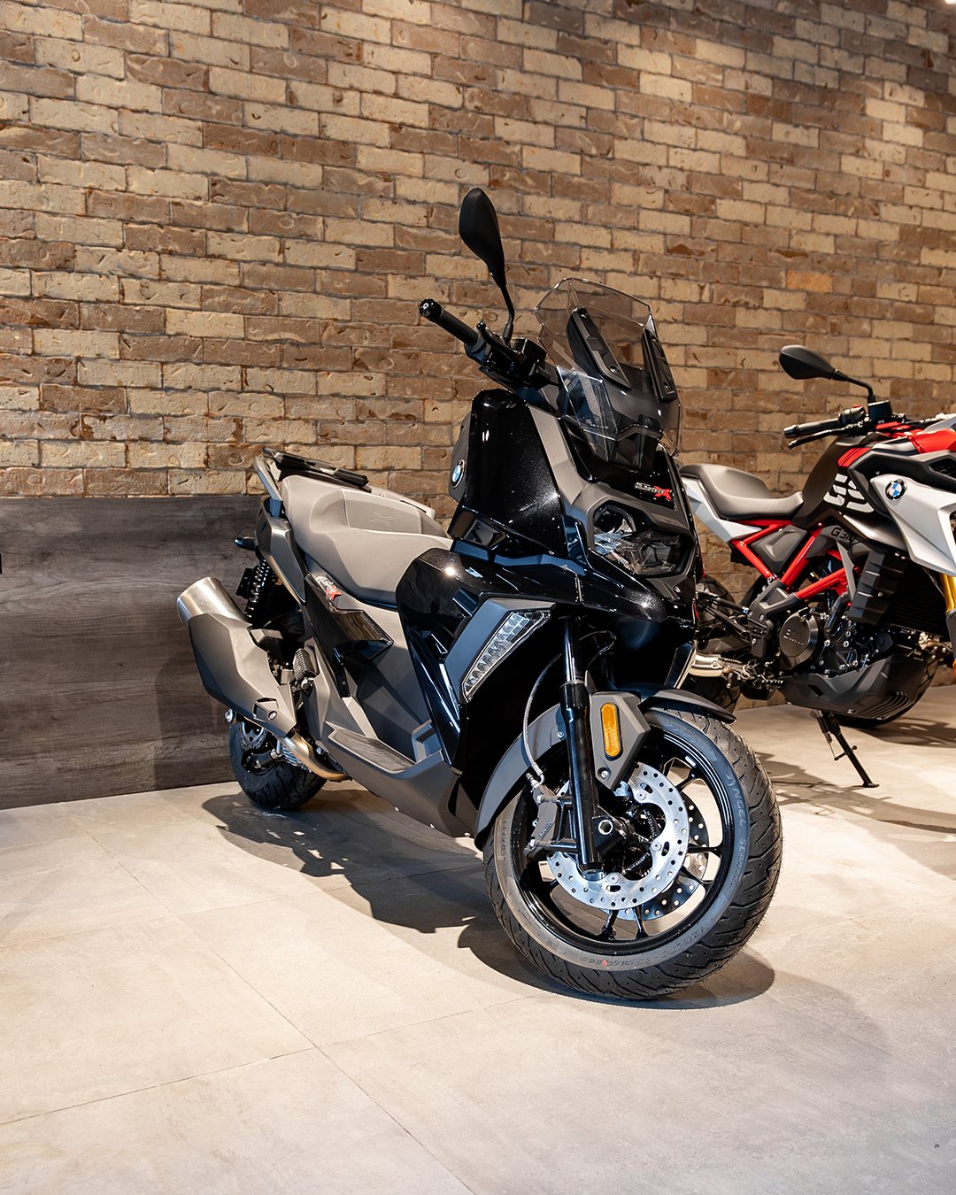 Motocicleta BMW Motorrad G 310 R