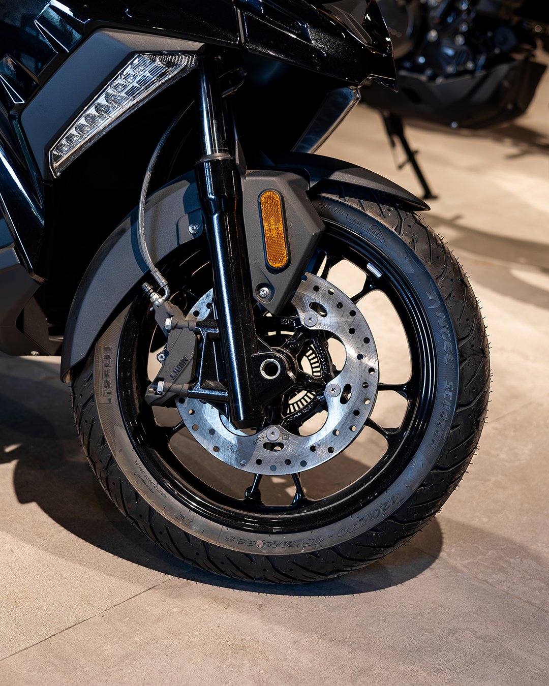 Motocicleta BMW Motorrad G 310 R