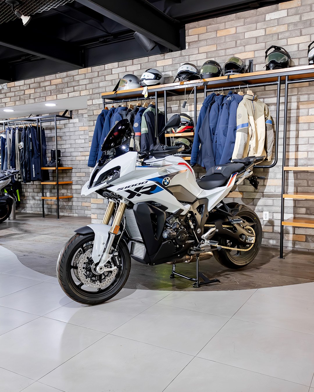 Motocicleta BMW Motorrad G 310 R