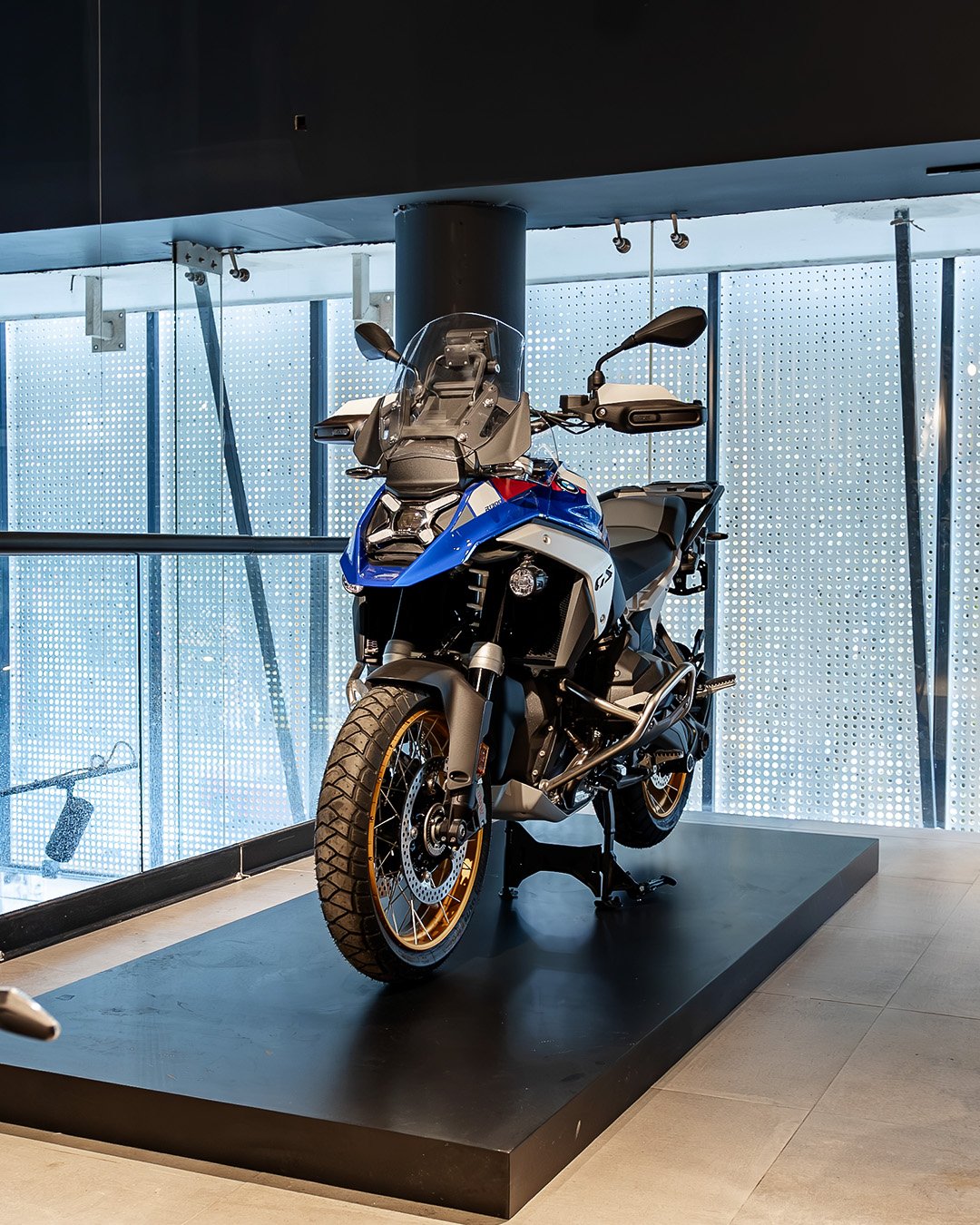 Motocicleta BMW Motorrad G 310 R