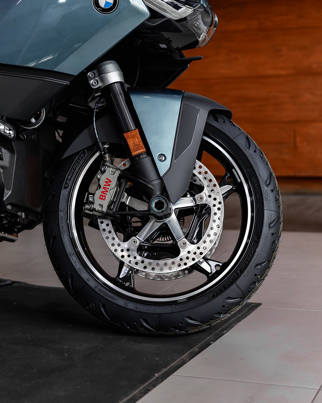 Motocicleta BMW Motorrad G 310 R