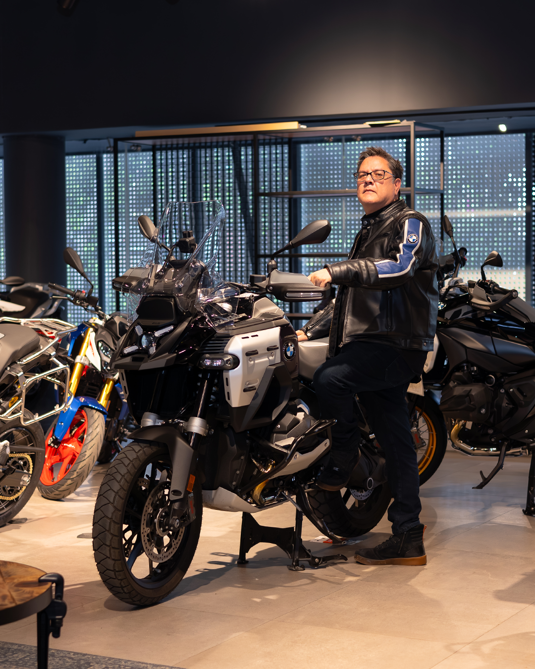 BMW Motorrad CDMX, César Zavala asesor R 1300 GS Adventure